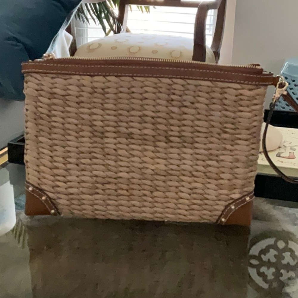 Michael Kors Woven Clutch with Green Leaf Design - Picture 2 of 4